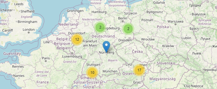 Karte mit Pinnadeln in Deutschland, Österreich und der Schweiz