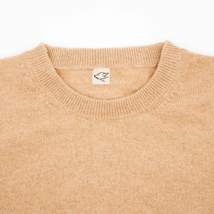 Camel wool jumper with steppenstrolch logo on the neck