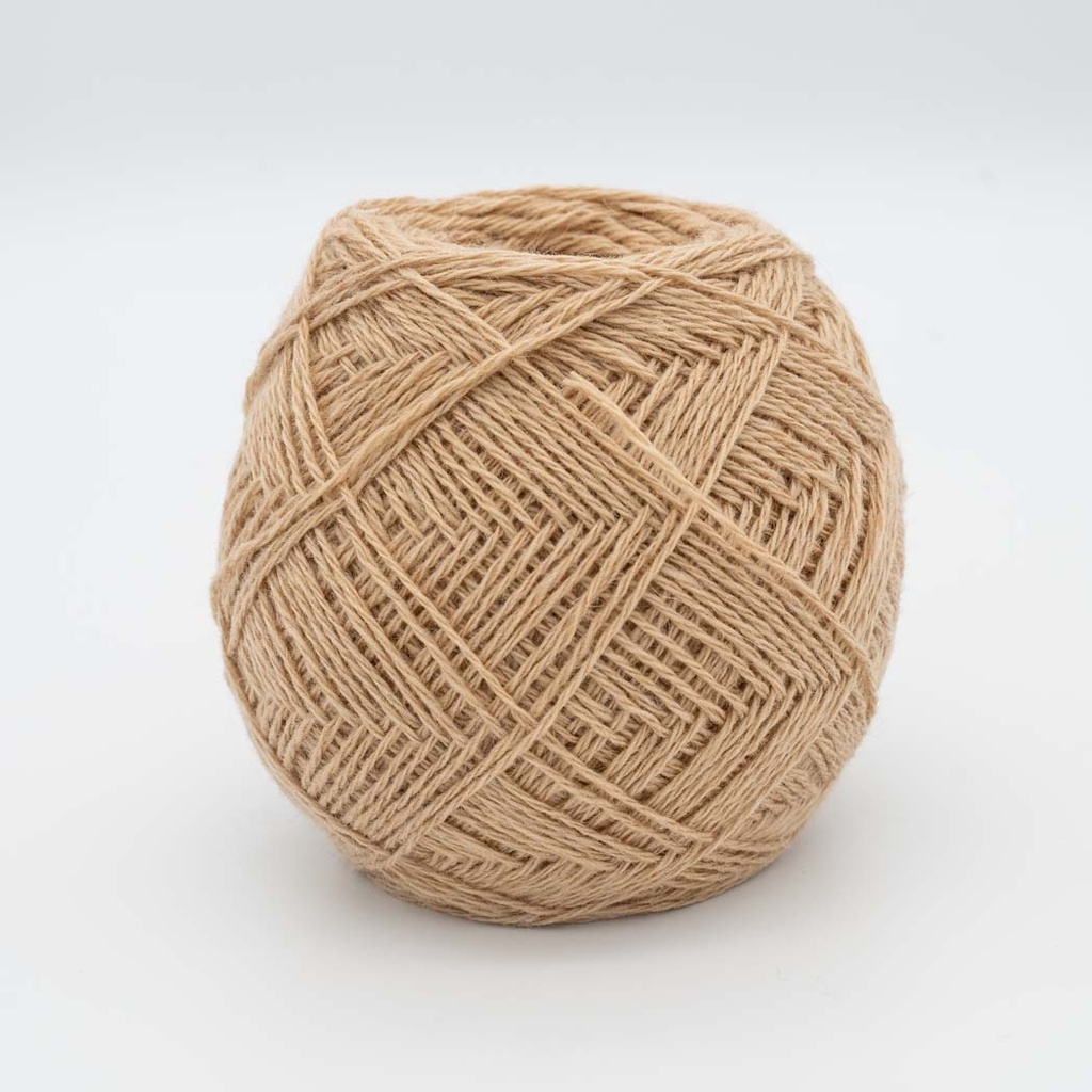 Kamelwolle zum Stricken, beige