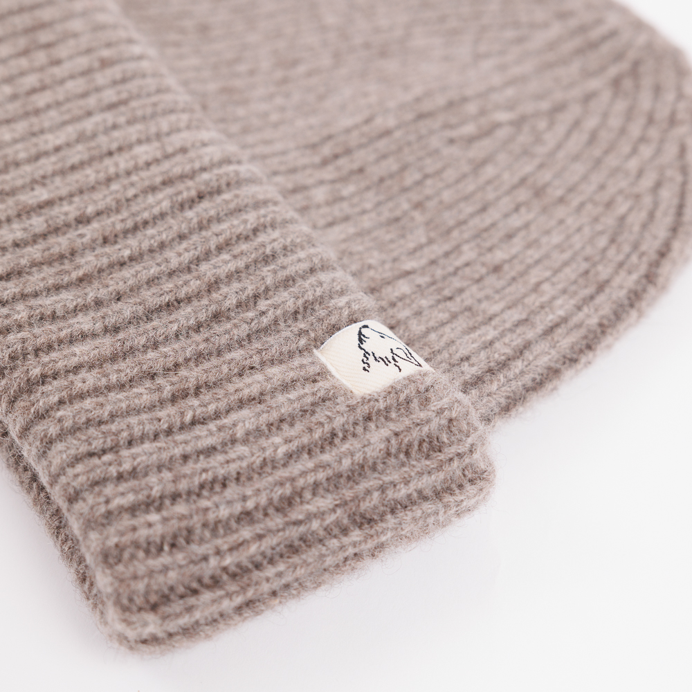 Beanie aus Yakwolle, grau